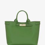 Longchamp für damen: zeitlose taschen für jeden anlass